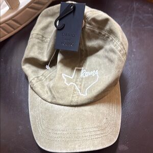 David and Young Beige Texas Home Cap